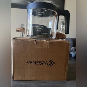 Venespa Clear Glass Coffee Carafe with Black Handle